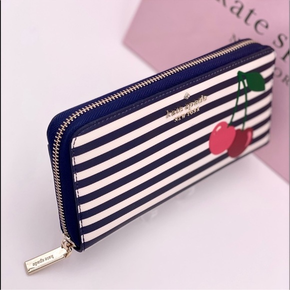 Kate Spade Large Continental Wallet - Picture 8 of 10